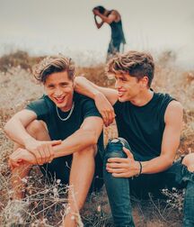 Martinez Twins!!  6099090ad83b9.jpg
