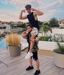Martinez Twins!!  609909140bc65.jpg