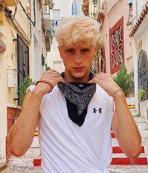 Martinez Twins!!  609909207c7bd.jpg