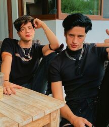 Martinez Twins!!  6099092bbe3a3.jpg
