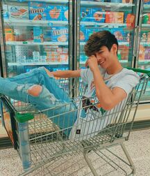Usual Suspect Sebastian!! Gay Tube 609dd8a11a3ac.jpg