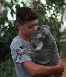 Joey Birlem tagged!!  60a1a9f59e381.jpg