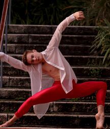 Ballet Boy!!  60a41ec2457b3.jpg