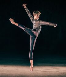 Ballet Boy!!  60a41ed5b8fc6.jpg