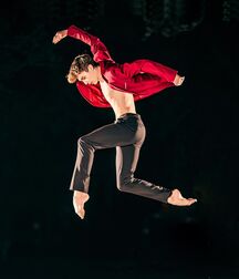 Ballet Boy!!  60a41ee770f98.jpg