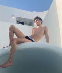 Usual Suspect Anthony!!  60a9b016408c9.jpg