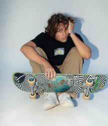 Bday Boy Aaron!!  60aa5a460df3a.jpg
