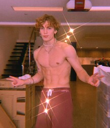 Bday Boy Aaron!!  60aa5a49c0f34.jpg