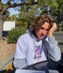 Bday Boy Aaron!!  60aa5a4be792a.jpg
