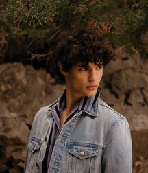 Spainish Boy Fernando!!  60aac606dee5b.jpg
