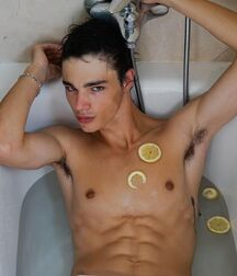 Spainish Boy Fernando!!  60aac61c98e1d.jpg