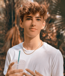 TikTok Damian!!  60aef2c1008db.png