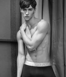 Model Stud Andrii!!  60b3b5eb17588.jpg