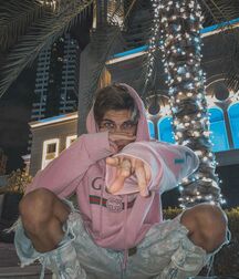Bday Boy Lukas!!  60b4eb15ba98a.jpg