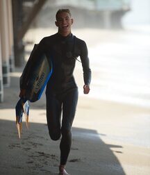 Hot Boy Luke!!  60b8f2307c4bb.jpg