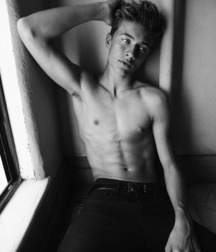 Usual Suspect Lucky Blue!!  60ba3be992b67.jpg