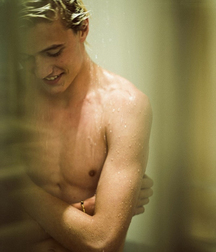Usual Suspect Lucky Blue!!  60ba3c1f9c92d.jpg