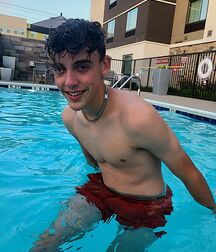 Bday Boy Hudson!!  60bebcc32ba50.jpg