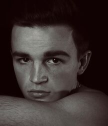 Hot Model Grant!!  60c2aacc6b598.jpg