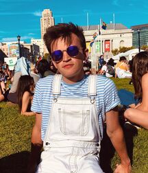 Hot Model Grant!!  60c2aad790f57.jpg