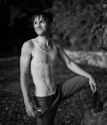 Hot Model Grant!!  60c2aaf111fa1.jpg