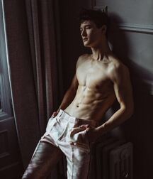 Hot Model Andrew!!  60c2b275e7846.jpg