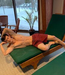 Hot Model Andrew!!  60c2b28ba315c.jpg