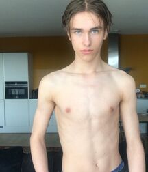 Model Boy Yanick!! 60c3aff6a05f8.jpg