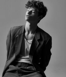 Model Boy Christopher!!  60c3df91b0a45.jpg
