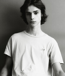 Model Boy Huug!!  60c40afb5bc9b.jpg