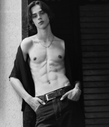 Model Boy Huug!!  60c40b022ff59.jpg