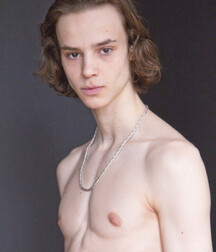 Model Boy Huug!!  60c40b03e56a6.jpg