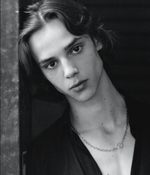 Model Boy Huug!!  60c40b0974134.jpg