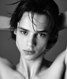 Model Boy Huug!!  60c40b0cc9bab.jpg