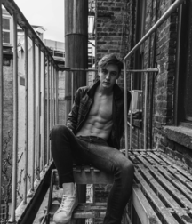 Random Hotness!!  60c416548def8.png