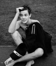 Random Hotness!!  60c41658e1fe8.png