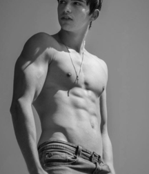 Random Hotness!!  60c4165fb18cc.png