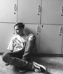 Black N White Files!! 60c449a3c85d4.jpg