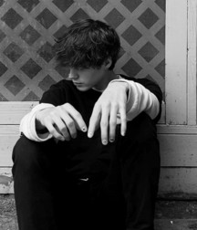 Black N White Files!! 60c449be2b272.png