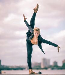 Aydin In Motion... 60c55d00c8bd6.jpg