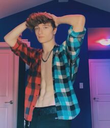 Tik Tok Hottie Rhys!!  60c56ff0c4a45.jpg
