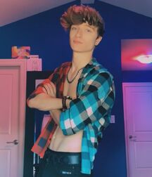 Tik Tok Hottie Rhys!!  60c56ff3569e3.jpg