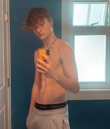 Tik Tok Hottie Rhys!!  60c56ff6be500.jpg