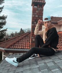 Tik Tok Hottie Rhys!!  60c57021cf7ef.jpg