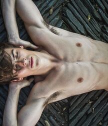 Model Boy Jordan!!  60c91e86e2d74.jpg