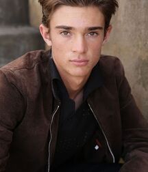 Model Boy Griffin!! 60cbdfb0360cb.jpg