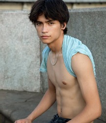 Model Boy Brad!!  60cc121d4c341.jpg