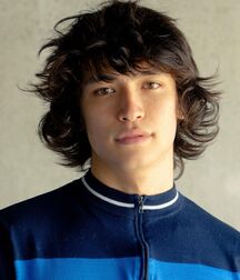 Model Boy Brad!!  60cc1231e7ec1.jpg
