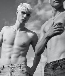 Model Boy Jonah!!  60cdea991a31f.jpg