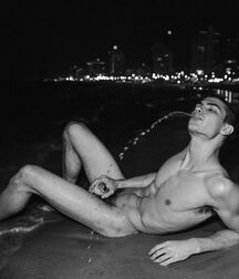 Model Boy Jonah!!  60cdeaa6bfa56.jpg